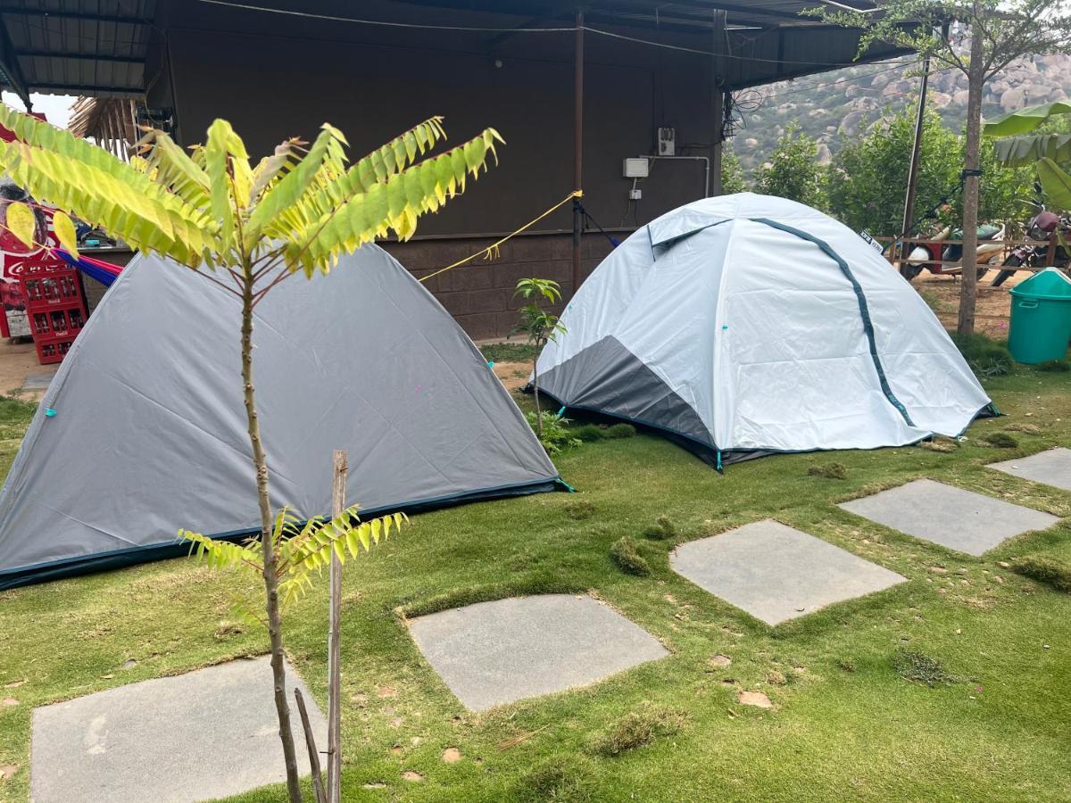 Hippie Land Hampi Hotel Exterior photo