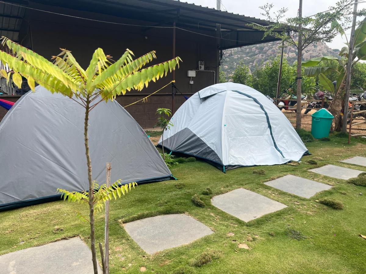 Hippie Land Hampi Hotel Exterior photo